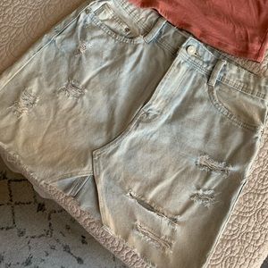 Zara Trafaluc light washed denim skirt